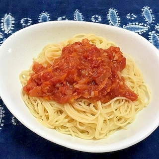 ツナとみじん切り野菜のトマトスパゲティ
